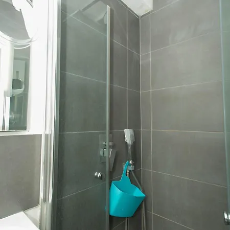 Champs Elysees & Arc De Triomphe - Cityapartmentstay Apartment *