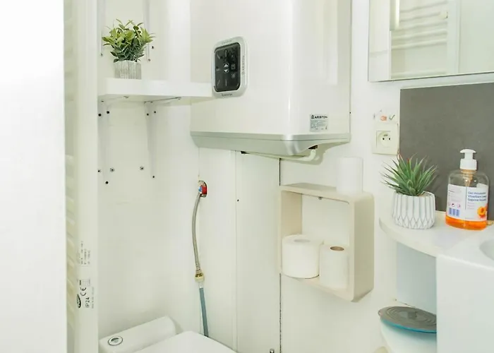 Appartement Champs Elysees & Arc De Triomphe - Cityapartmentstay Paris